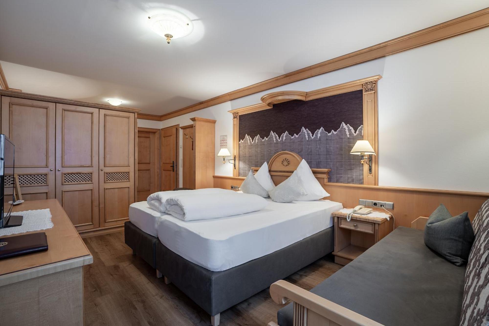 Mathon Hotel Gloeckner Und Hotel Residenz Gloeckner מראה חיצוני תמונה